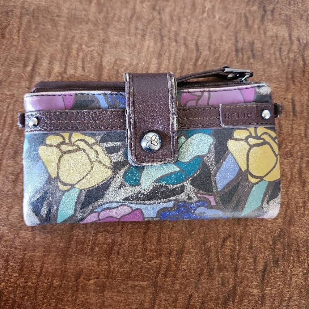 Relic women's floral envelope wallet purse